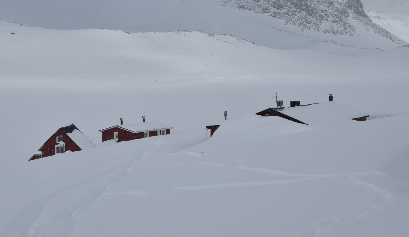 Tarfala Research Station on April 8, 2022. Photo: Per Holmlund